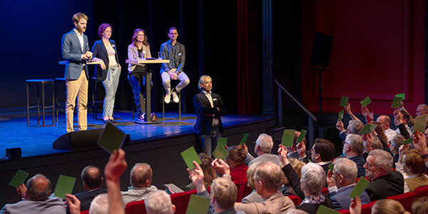 Foto FG&#039;s in gesprek met de AP - 20 maart 2025 - copyright NGFG 